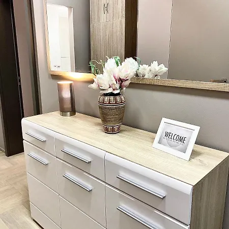 Exclusive + Best Located Appartamento *