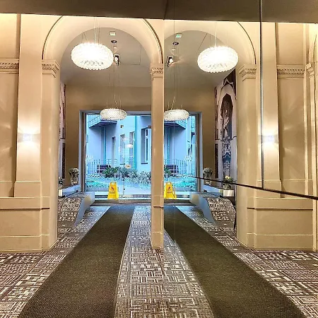 Exclusive + Located Διαμέρισμα Πράγα